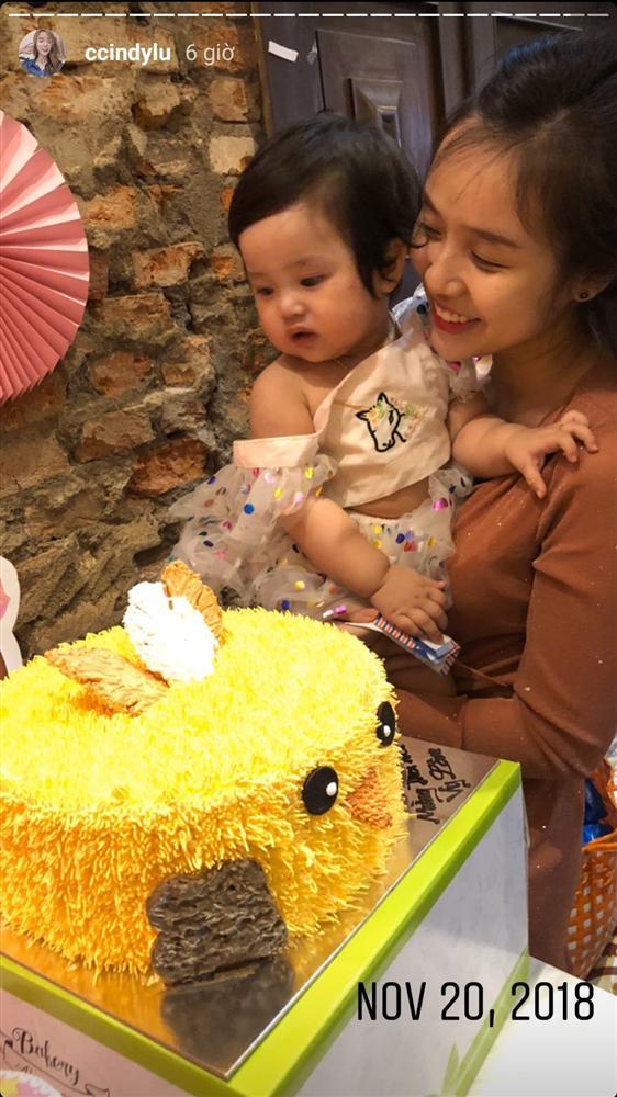 Vợ Hoài Lâm lần đầu tiết lộ những hình ảnh sinh con bí mật-13