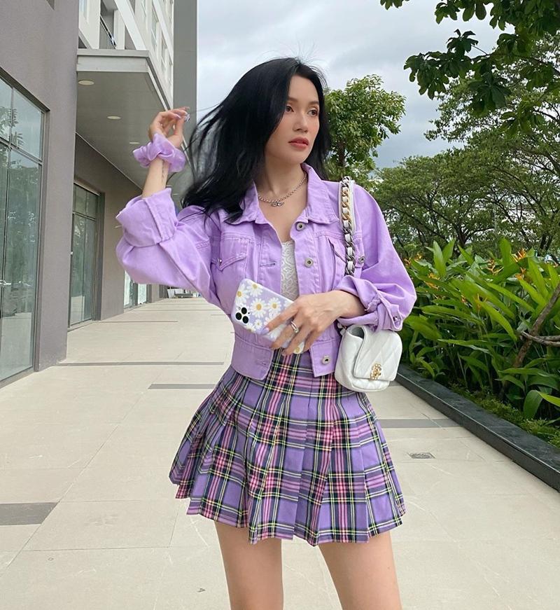 Phối đồ màu tím chất chơi như Tiểu Vy - Sĩ Thanh - Thúy Vi tuần qua-9