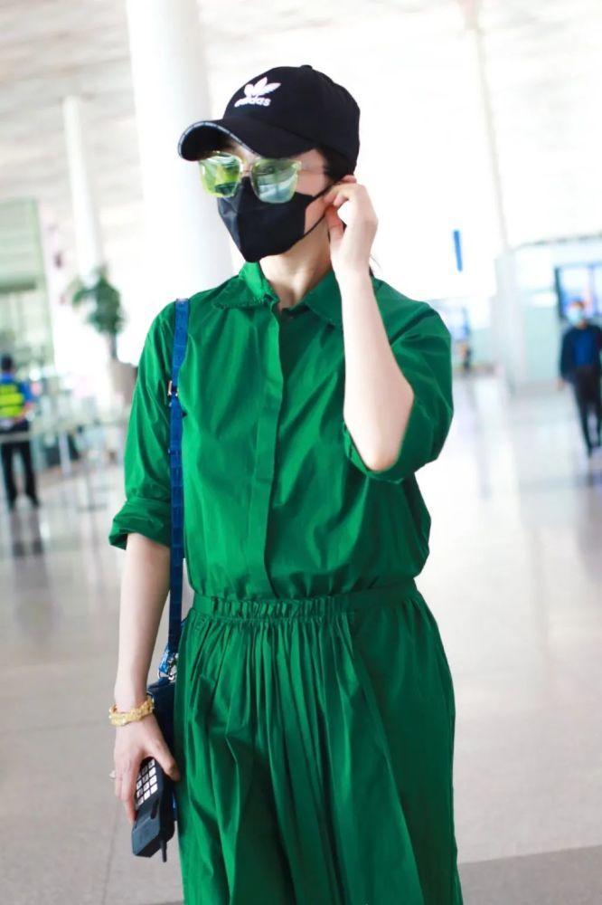 Phạm Băng Băng đeo nhẫn kim cương siêu to, bị đồn lần này kết hôn là cái chắc-3