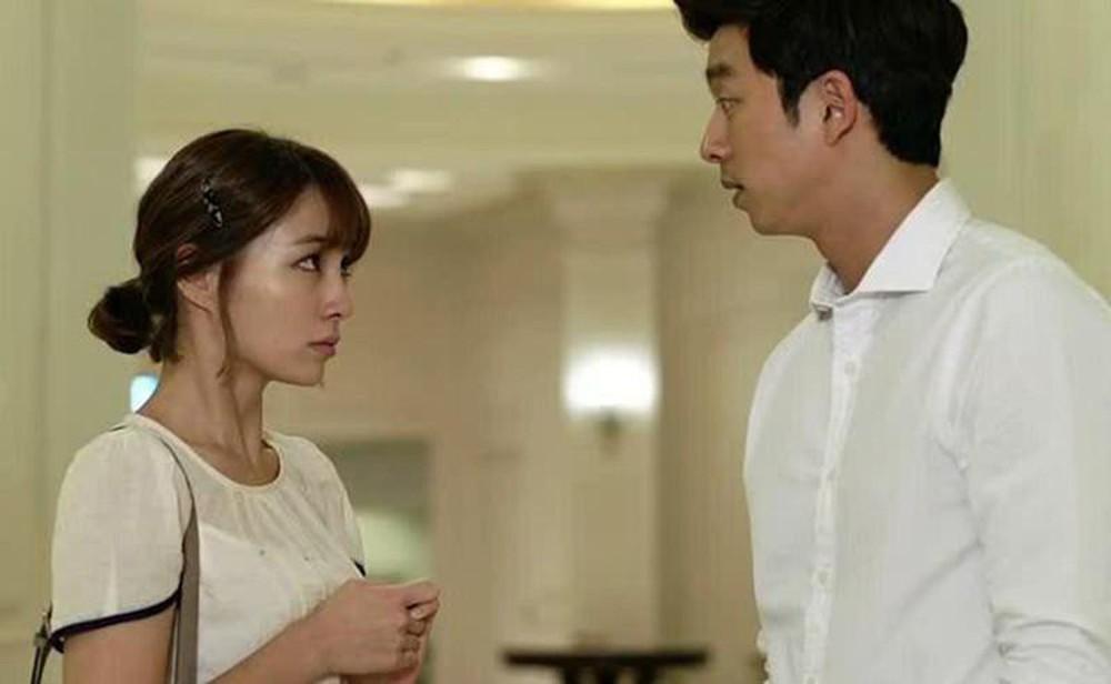 Bi hài gái xinh quăng đủ thính dụ dỗ nhưng vẫn bị khước từ vì bạn trai quá... ngoan-1