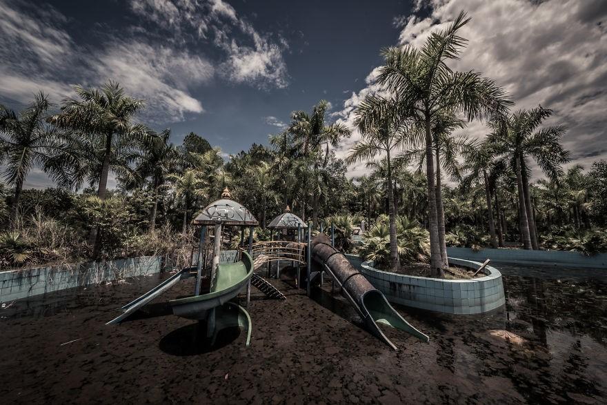 Những công trình bị bỏ hoang tại Việt Nam không dành cho team yếu bóng vía-2