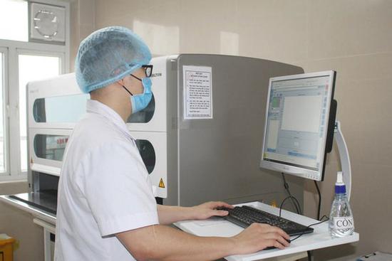 Bệnh nhân 325 dương tính với SARS-CoV-2 lần thứ 3