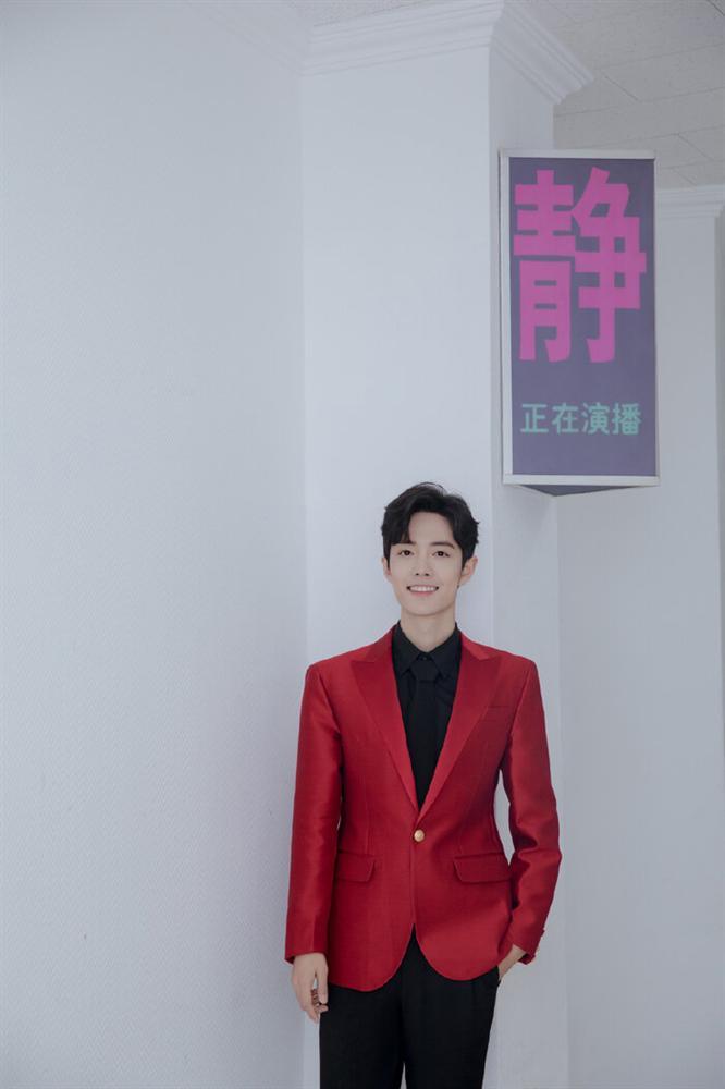 Cùng là người đại diện sản phẩm, Lý Dịch Phong bị thương hiệu cho ra rìa để ưu tiên Tiêu Chiến-3