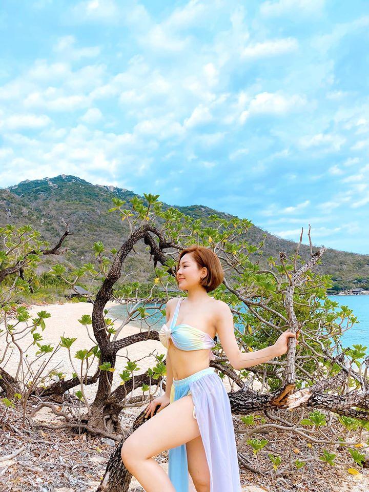 Diện biniki quá gợi cảm, hotgirl Trâm Anh bị nhắc khéo chuyện clip cũ-4