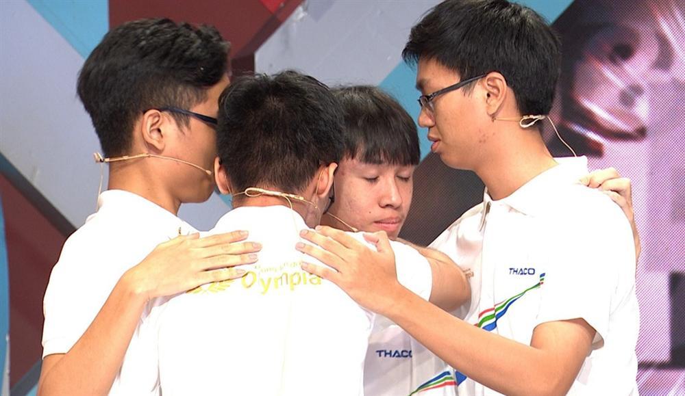 Nam sinh vào CK Olympia: Mơ có thêm 1 quán quân cho tỉnh Quảng Trị-2