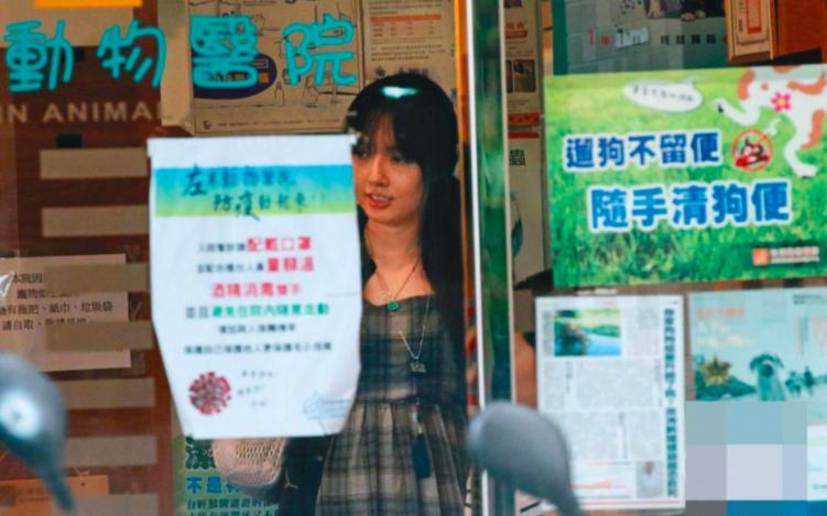 Con dâu ông trùm Quách Bích Đình lộ bụng bầu vượt mặt-5