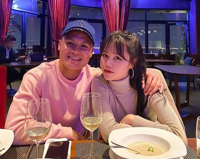 Huỳnh Anh bỏ theo dõi Quang Hải ở MXH vì liên tục bị antifan tấn công-3