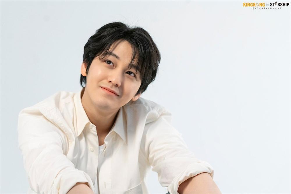 Vẻ ngoài không đổi của chàng Gốm sau 11 năm đóng Vườn sao băng-4