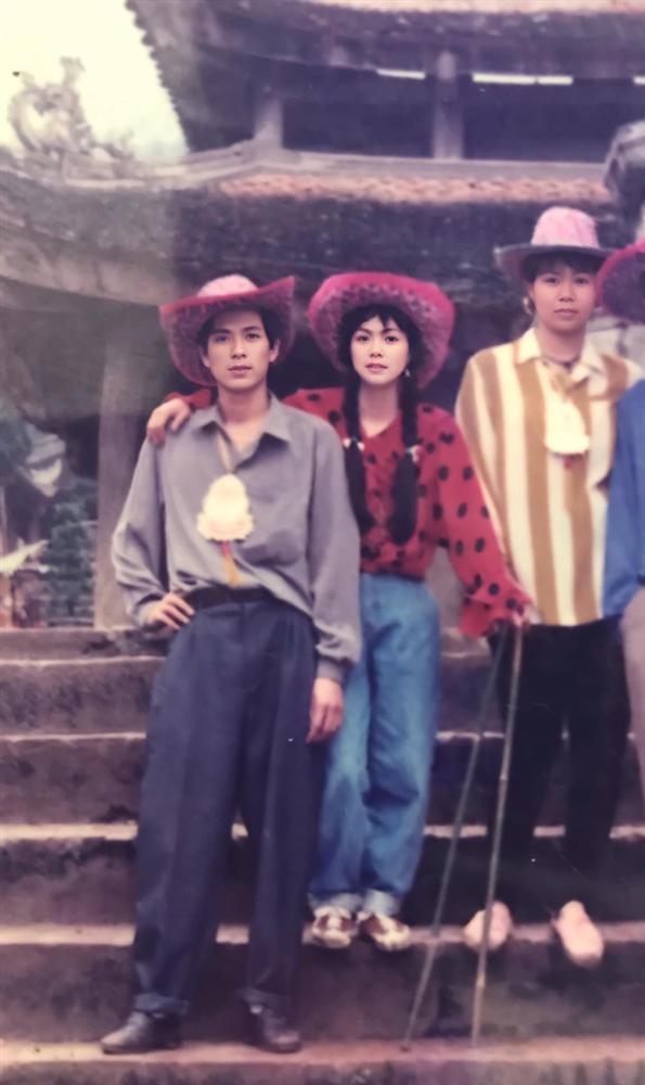 Khoe ảnh cực phẩm bố mẹ thời trẻ, cô gái Lạng Sơn làm bao chàng đổ gục vì quá xinh-3