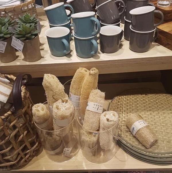 Những món đồ rẻ như cho ở Việt Nam nhưng sang nước ngoài đắt như vàng-2