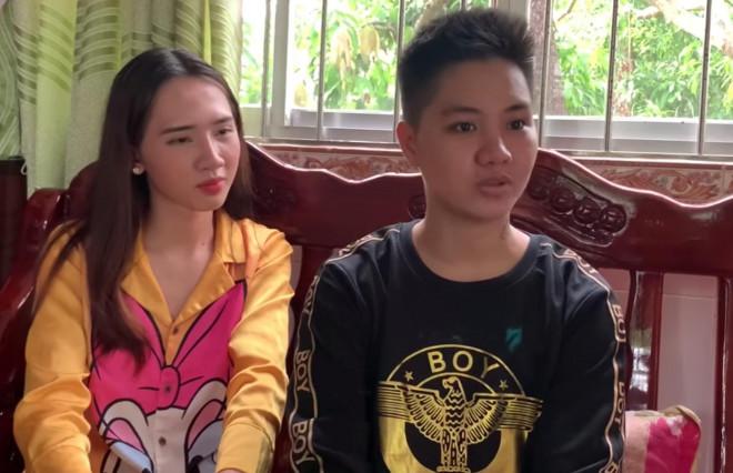 Người đàn ông Việt Nam đầu tiên sinh con xuất hiện rạng rỡ sau 1 tháng lâm bồn-1