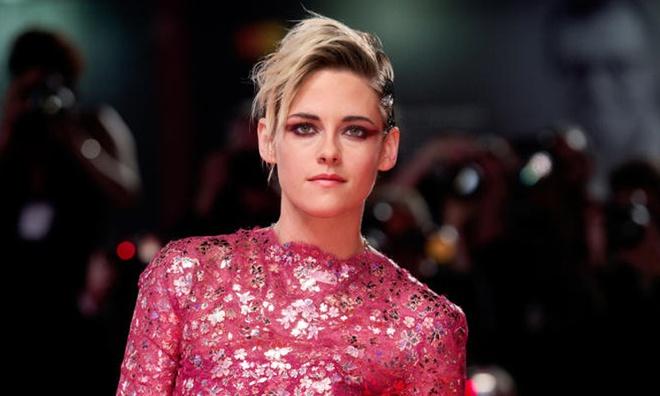 Kristen Stewart gây tranh cãi khi đóng vai Công nương Diana-1