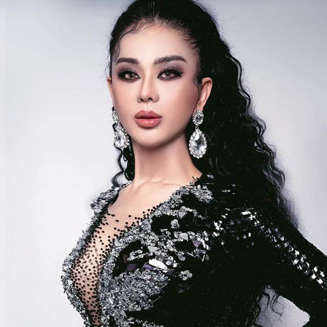 Hú hồn Lâm Khánh Chi: Treo status ngắn nhưng 3 lỗi chính tả chềnh ềnh-2