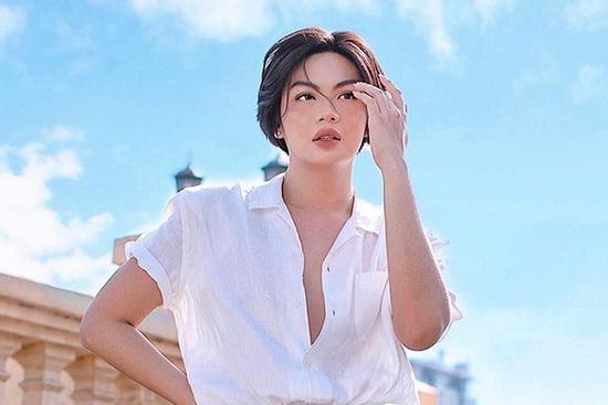 Đào Bá Lộc gây hoang mang khi treo status chia tay bạn trai thứ 15