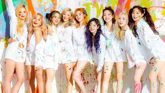 Nhận cúp mỏi tay tại Hàn, TWICE vẫn băng băng phát hành sản phẩm mới siêu hot ở Nhật-1