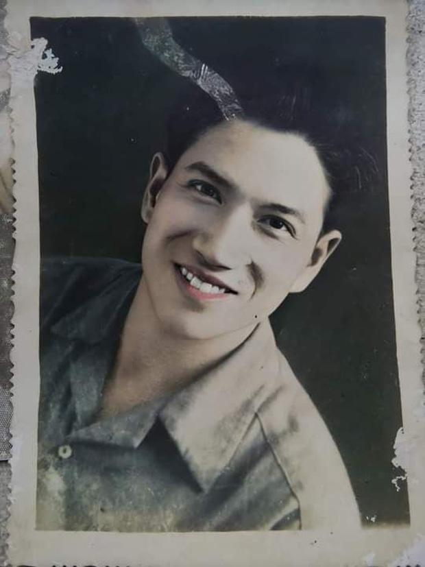 Cô nàng khoe ông nội và bố đẹp xuất sắc, hồi đó mà có MXH thì chắc được xin info tới tấp-1