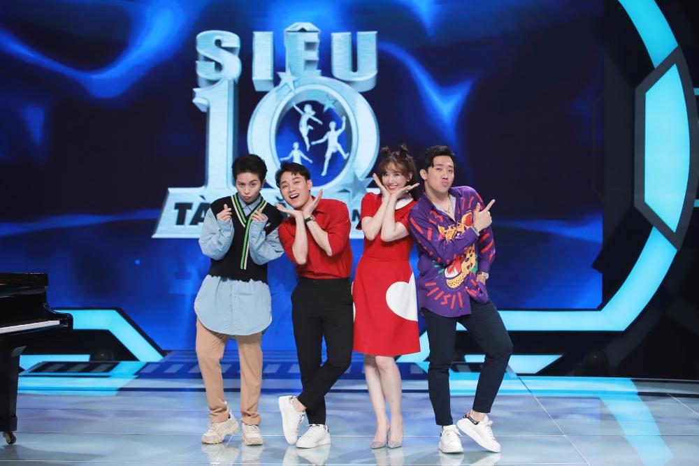 Thí sinh 5 tuổi bịt mắt chơi piano vi diệu đến nỗi Trấn Thành - Hari Won xin nhận làm con-1