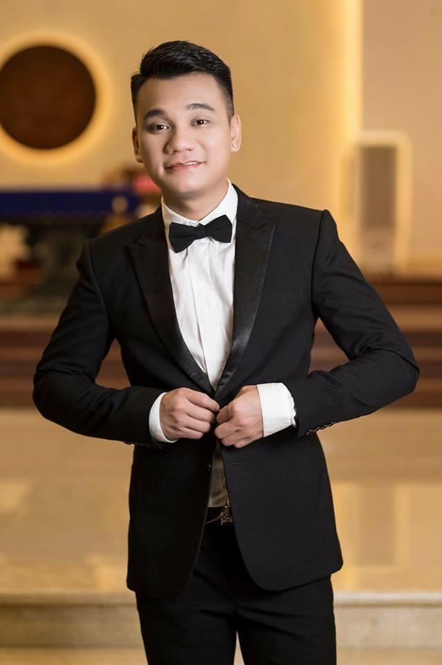 Dát hàng hiệu đến nhà Khắc Tiệp, Khắc Việt bị nhận xét trẻ trâu khác hẳn ngày thường-5