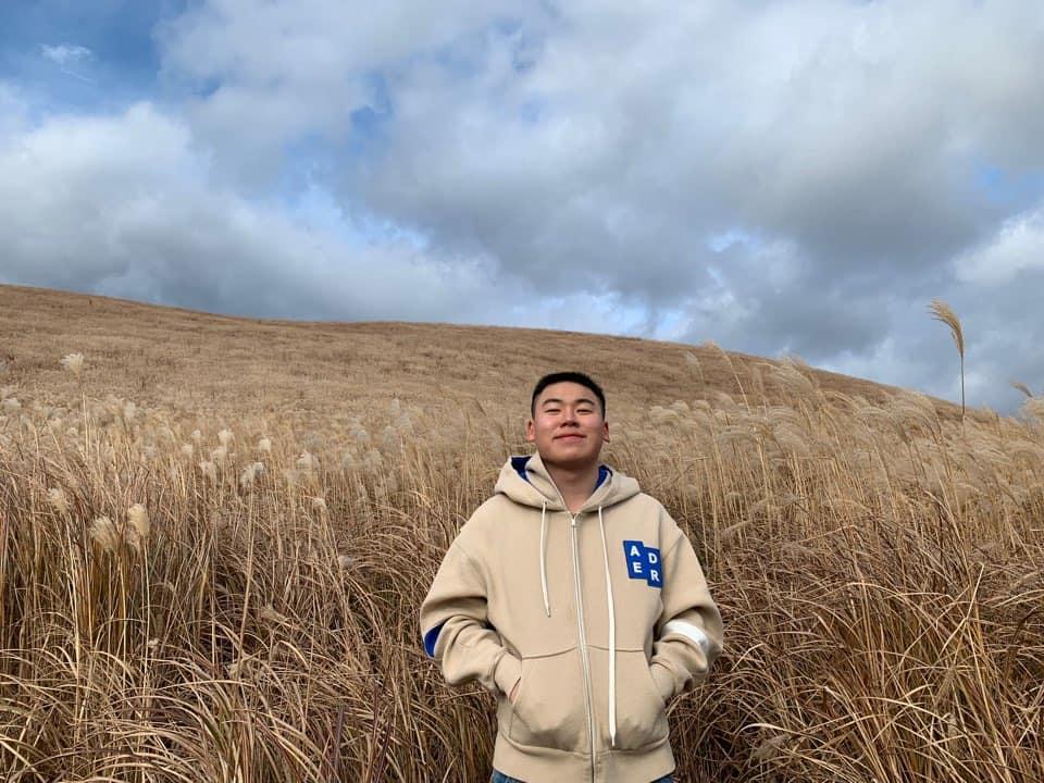 Em gái tình tứ bên bạn trai ngoại quốc, ứng xử của Ly Kute khẳng định việc sắp có em rể là thật-3