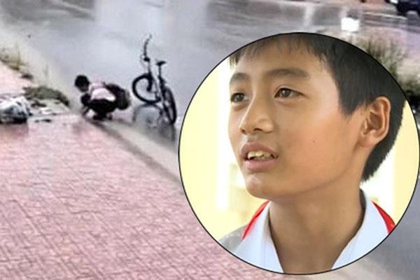 Ảnh nét căng nữ MC mặc bikini nhặt rác ở Ninh Thuận-16