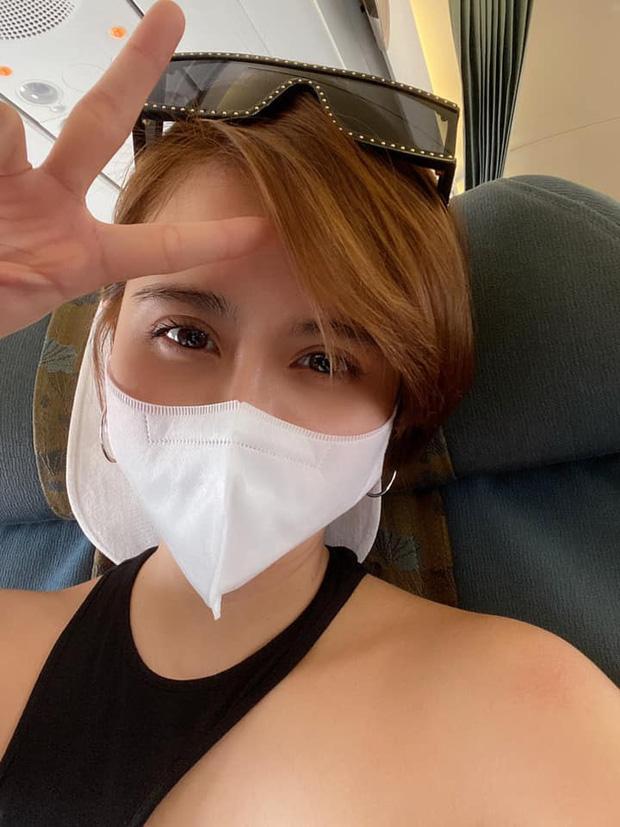 Huyền Lizzie đi đám cưới Phanh Lee bỗng dưng thành sinh đôi với Ninh Dương Lan Ngọc-1