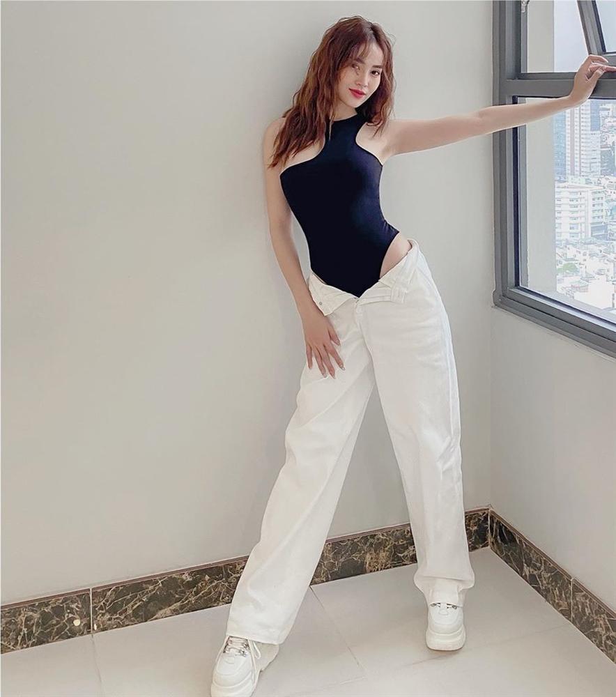 Huyền Lizzie đi đám cưới Phanh Lee bỗng dưng thành sinh đôi với Ninh Dương Lan Ngọc-6