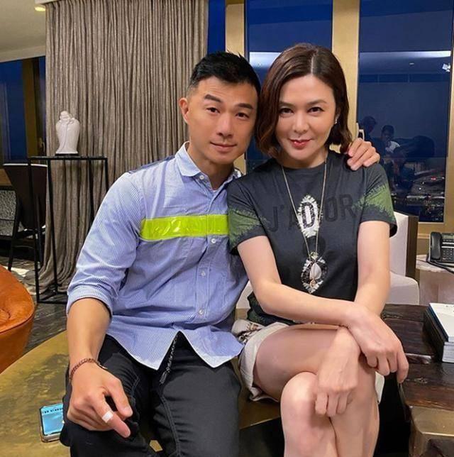 Quan Chi Lâm tuổi 58 hẹn hò nam người mẫu trẻ-1