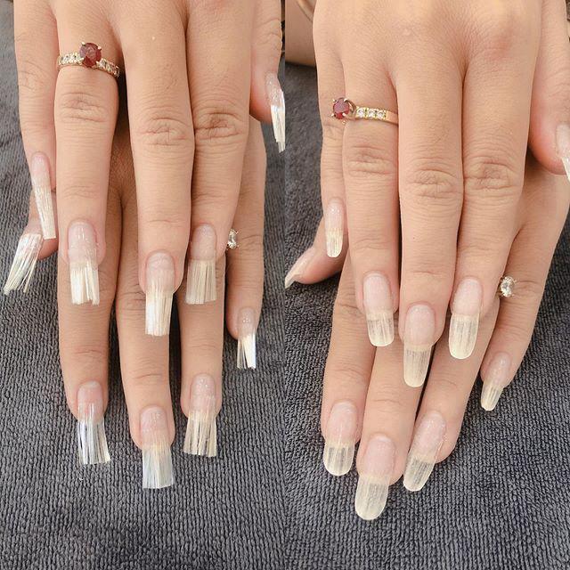 Đừng tô xanh đỏ tím vàng nữa, móng tay bạc lấp lánh mới là chân ái của quý cô Vbiz-12