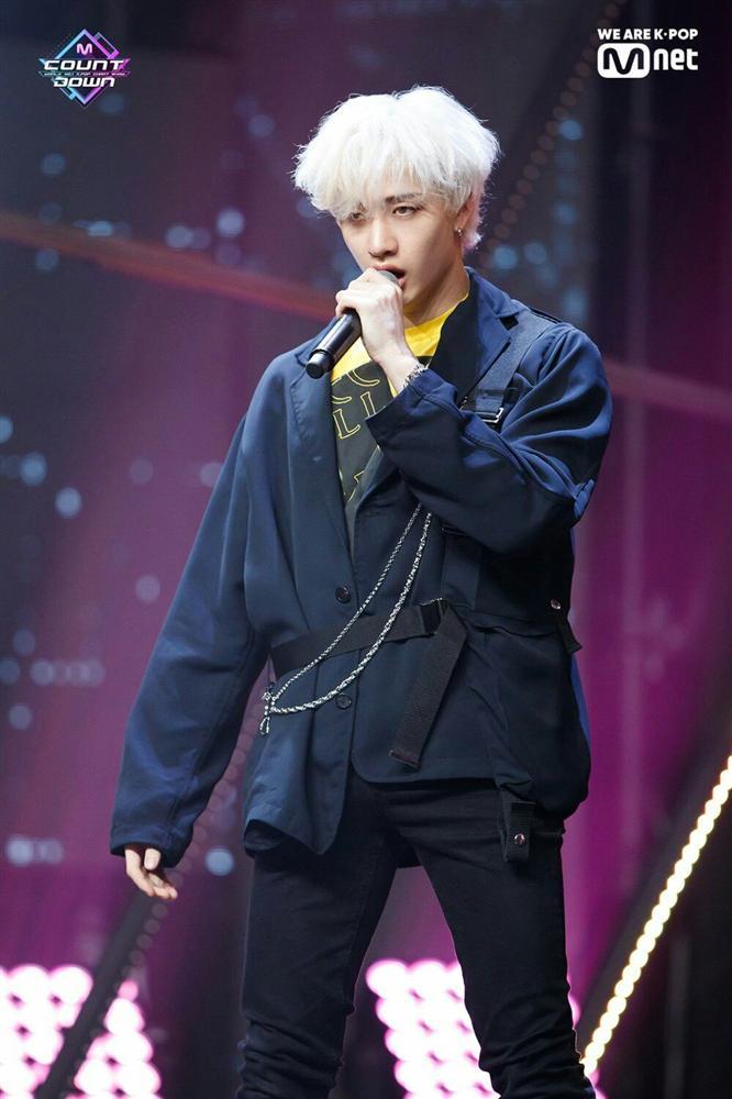 6 trưởng nhóm Kpop là người nước ngoài-6