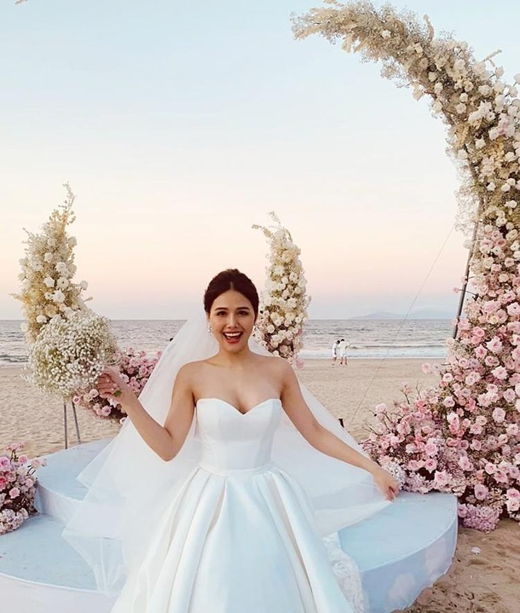 Thực đơn đám cưới của Phanh Lee-2