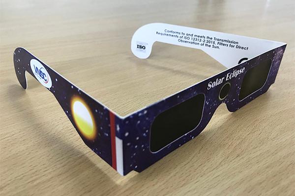 Nhật thực đang diễn ra trên khắp Việt Nam, 11 năm mới có 1 lần-3