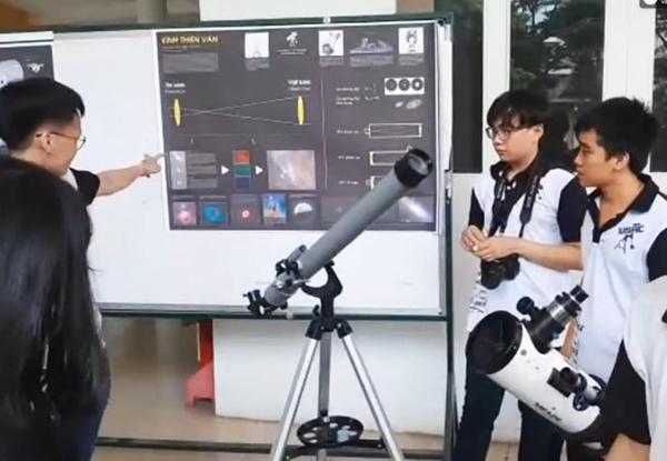 Nhật thực đang diễn ra trên khắp Việt Nam, 11 năm mới có 1 lần-15