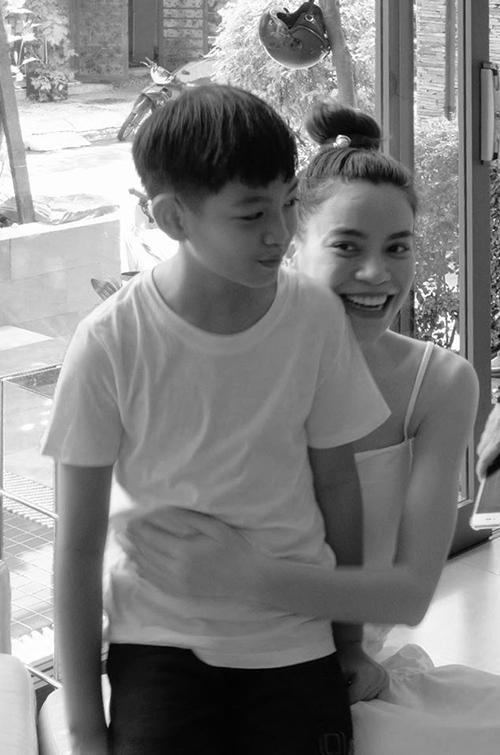 Hồ Ngọc Hà cùng Kim Lý tổ chức sinh nhật Subeo-1