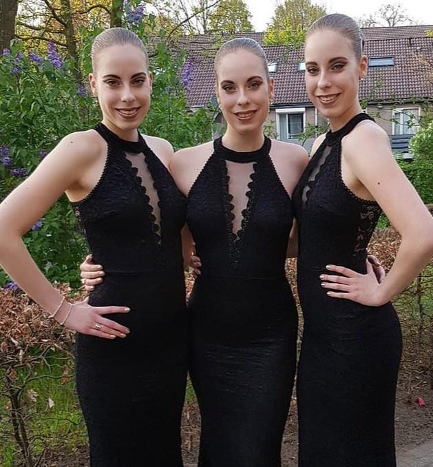 Mẹ than phiền vì 3 con gái làm gì cũng hệt nhau, không thể phân biệt-1