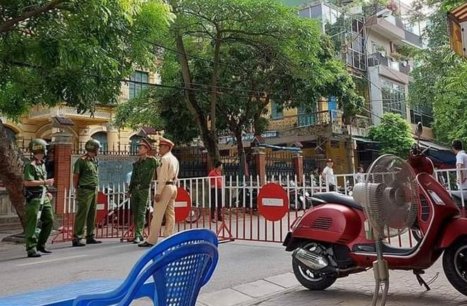 Nghi phạm bắn giang hồ đất Cảng diễn tả lại vụ mưu sát-2