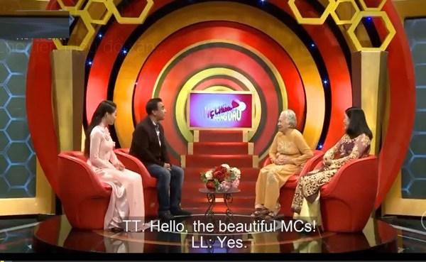 Mẹ chồng 82 tuổi vạn người thèm: Nuôi con dâu 4 tháng, giặt tã cho cháu đỏ 10 ngón tay-1