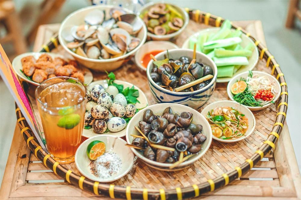 4 hàng ốc ngon hút tín đồ sành ăn ở TP.HCM-3