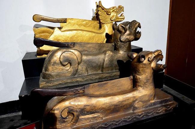 Hé lộ bí ẩn về 3 chiếc Long - Hổ - Cẩu đầu đao dùng để xử trảm phạm nhân của Bao Thanh Thiên-2