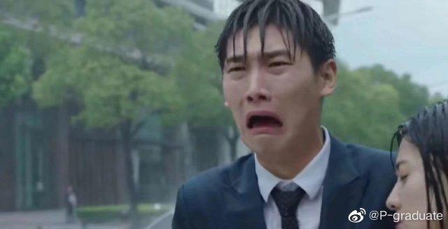 10 cảnh khóc gây cười trên phim Hoa ngữ: Lưu Diệc Phi, Angelababy đều bị réo tên-1