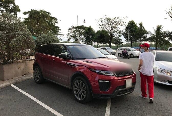 Thiều Bảo Trâm lái siêu xe của Sơn Tùng M-TP đi quay show?-6