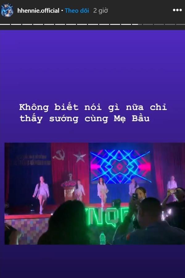 Mẹ bầu 5 tháng Đông Nhi quẩy cực sung, HHen Niê ngồi dưới liên tục phấn khích-3
