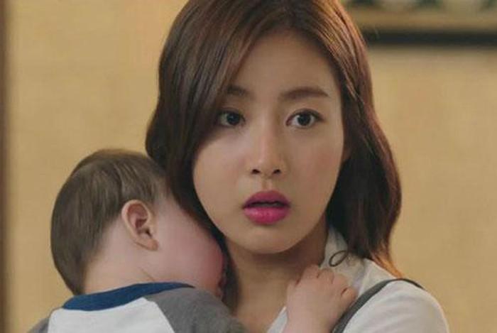 Vợ lương 100 triệu tố chồng kém cỏi phản bội, bóc lột, bố mẹ chồng còn ăn cả sữa của cháu-2