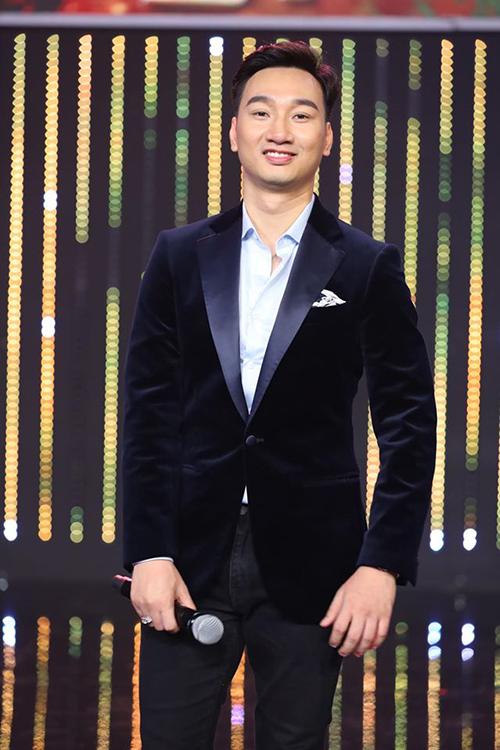 Cuộc sống sung túc của vợ chồng MC Thành Trung-15