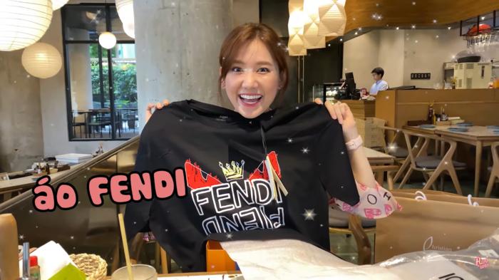 Hari Won đập hộp quà sinh nhật siêu lầy: Hàng hiệu giá vài chục nghìn đến vài chục triệu-13