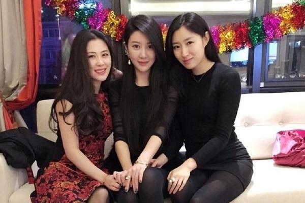 Mẹ muốn khóc khi con gái mới sinh trông như củ khoai môn, 3 tháng sau bé có pha thay đổi ngoại hình khiến ai cũng ngỡ ngàng-6