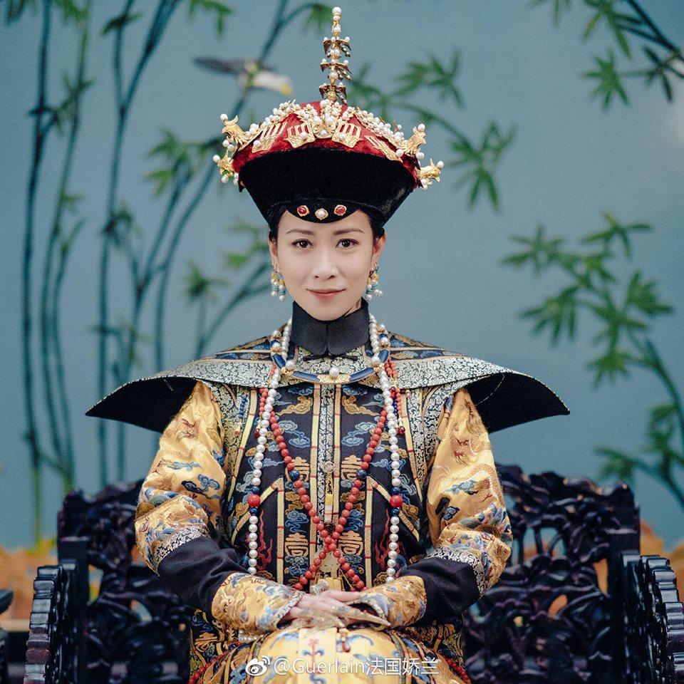 Xa Thi Mạn thi Hoa hậu Quốc tế: Sắc nước hương trời mà vẫn ra chuồng gà-15