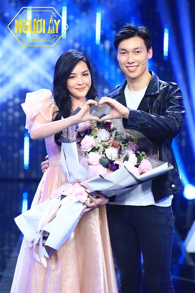 Xác nhận chỉ là bạn bè, Vũ Thanh Quỳnh và Alan Phạm bị fans chỉ trích gay gắt, unfollow cả đôi-1