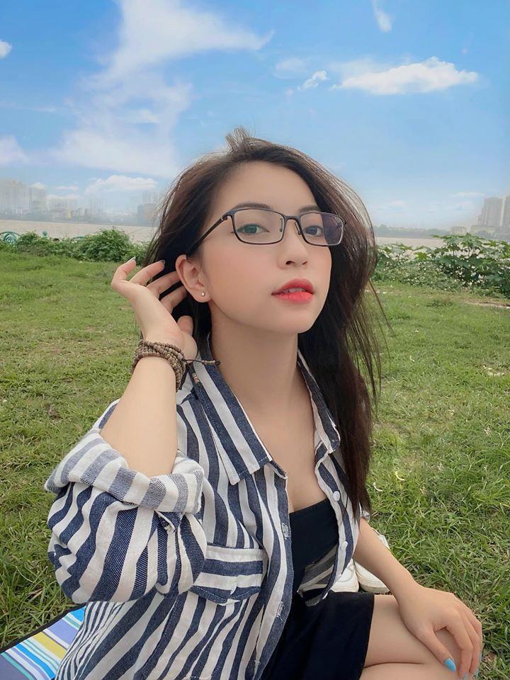 Tình cũ Quang Hải lột xác ngoạn mục từ body đến phong cách sau khi kết thúc mối tình 3 năm-4