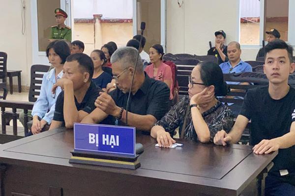 Vụ giết người đổ bê tông ở Bình Dương: Mẹ nạn nhân khẳng định con chưa chết, 4 nghi can bị oan!-2