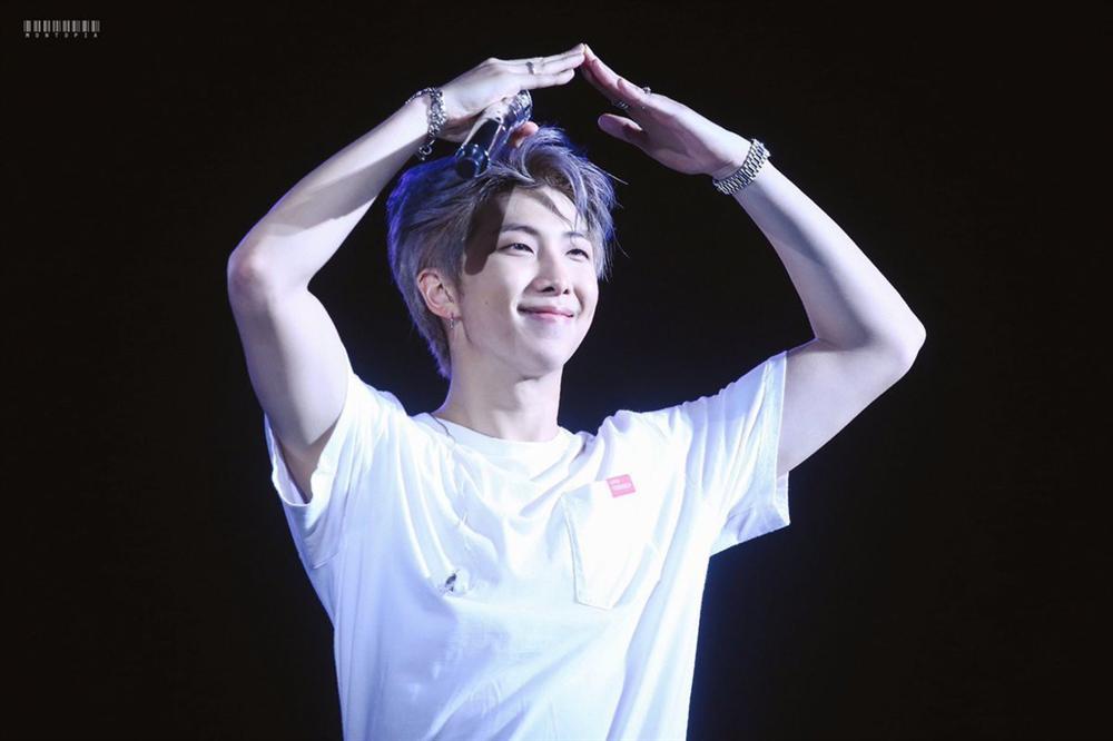 Dàn nam thần sinh năm 1994 đa tài-3